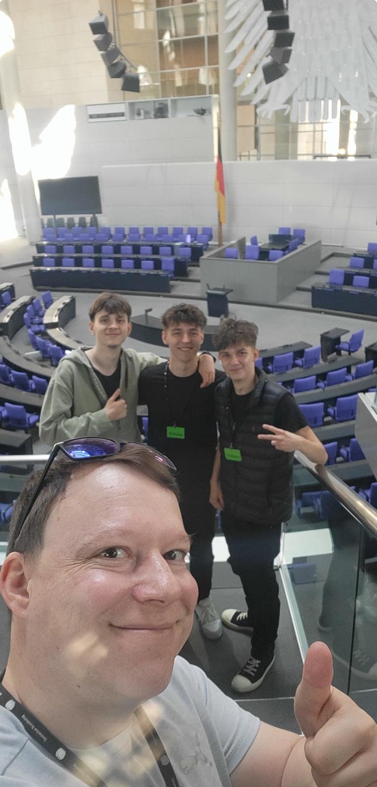 Klassenfahrt Reloaded: 11C & 11B auf Hauptstadtmission Berlin – Mehr als nur Currywurst​